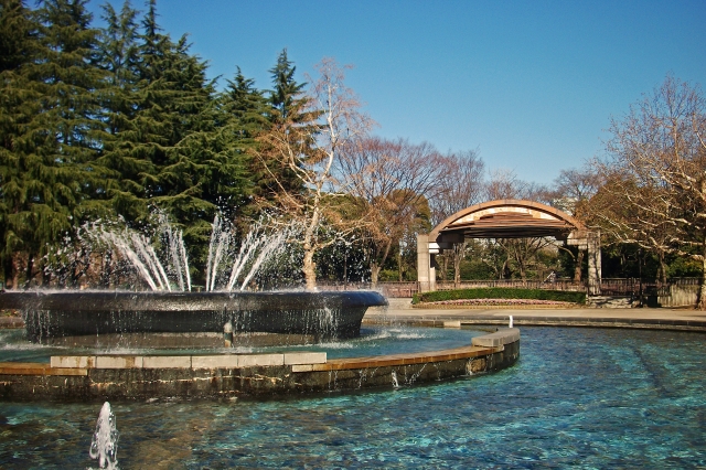 สวนสาธารณะฮิบิยะ (日比谷公園)