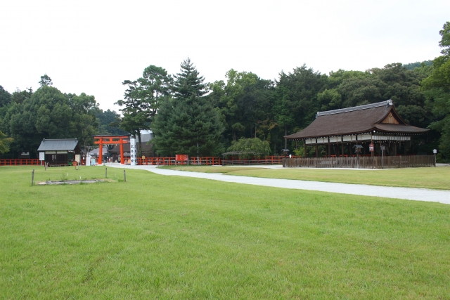 ศาลเจ้าคามิกาโมะ (上賀茂神社)
