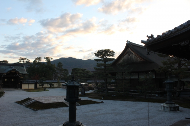 วัดไดคะคุจิ (大覚寺)
